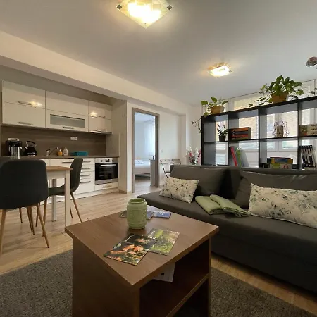 Beroun Apartments *